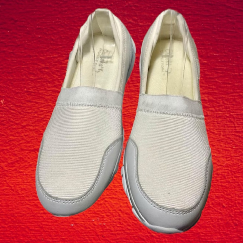 Tony Little Cheeks Women's Size 8 US Snuggle Foam Lightweight Athletic Walkers